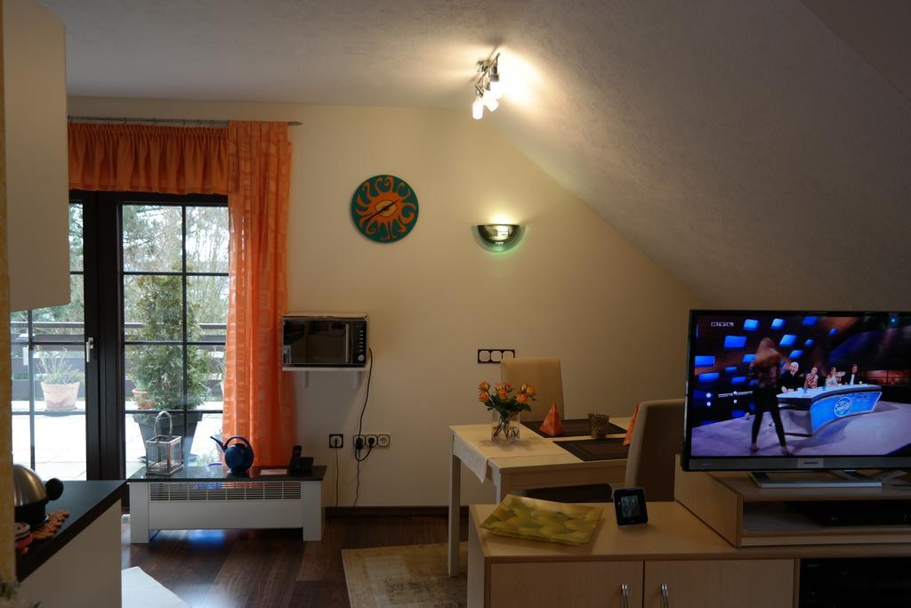 Ferienwohnung Orchidee Бад-Мюнстерайфель Экстерьер фото